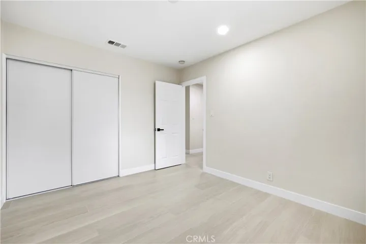 7108 Quakertown Avenue, Winnetka, California 91306