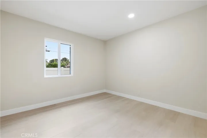 7108 Quakertown Avenue, Winnetka, California 91306