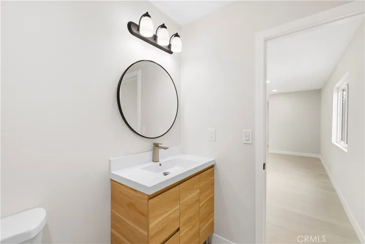 7108 Quakertown Avenue, Winnetka, California 91306
