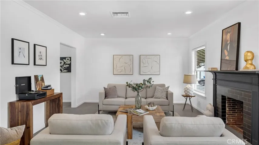 10207 Camarillo Street, Toluca Lake, California 91602 — photo 5