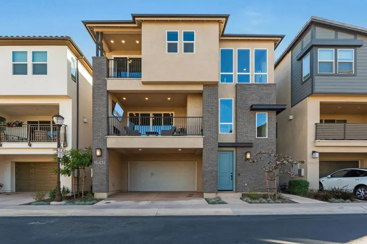15431 Van Lodensteyn Way, San Diego, California 92127