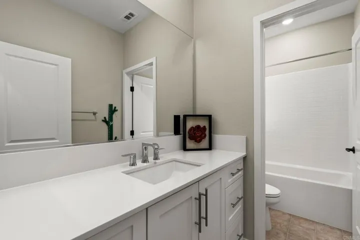 15431 Van Lodensteyn Way, San Diego, California 92127