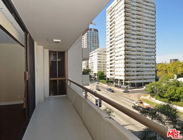 10660 Wilshire Boulevard 705, Los Angeles, California 90024