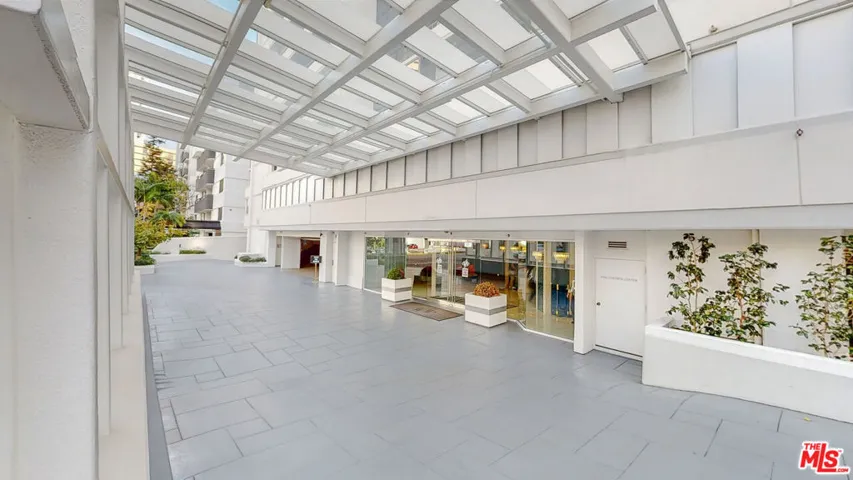 10660 Wilshire Boulevard 705, Los Angeles, California 90024