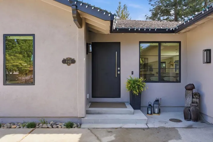 845 Pollard Road, Los Gatos, California 95032