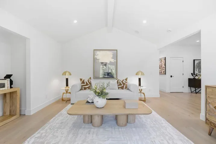 845 Pollard Road, Los Gatos, California 95032