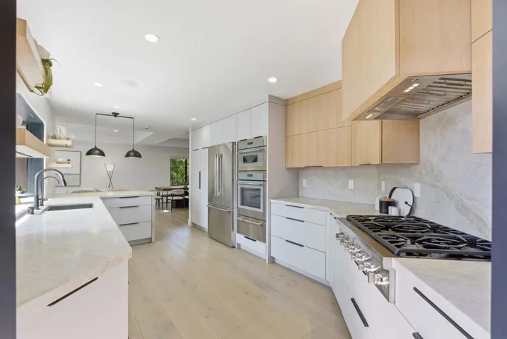 845 Pollard Road, Los Gatos, California 95032