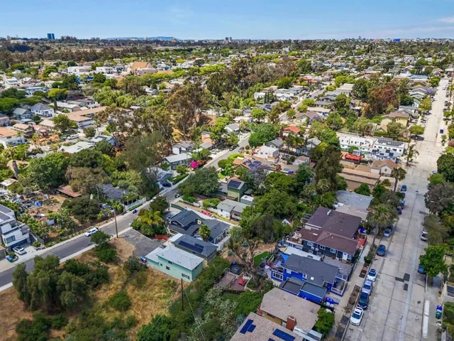 1641 31st, San Diego, California 92102