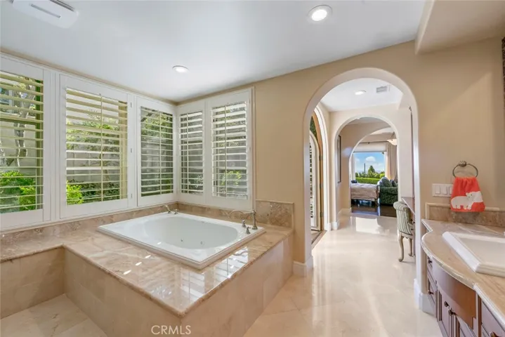 31 Overlook, Newport Coast, California 92657