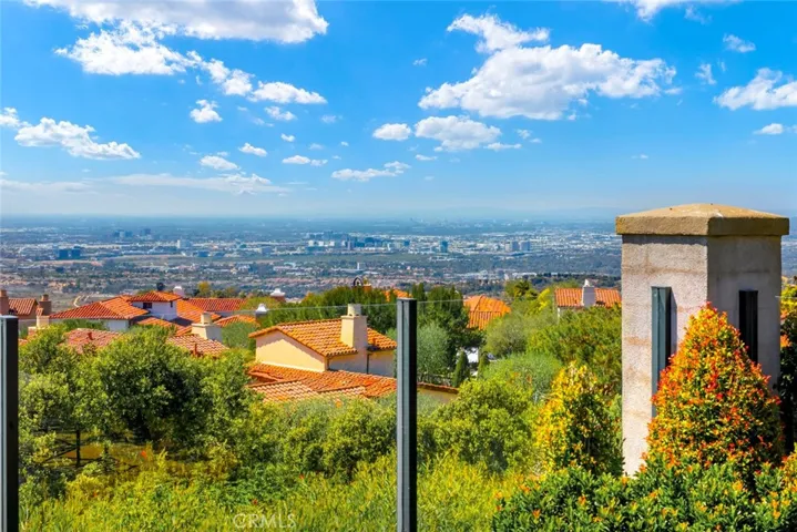 31 Overlook, Newport Coast, California 92657