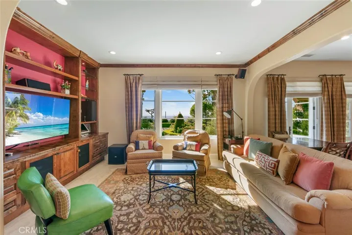 31 Overlook, Newport Coast, California 92657