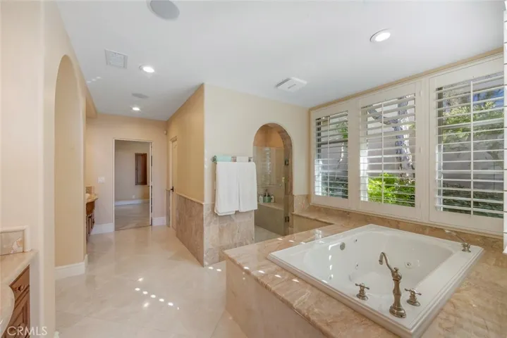 31 Overlook, Newport Coast, California 92657