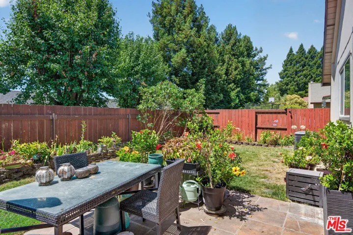 930 Bartlett Place, Windsor, California 95492