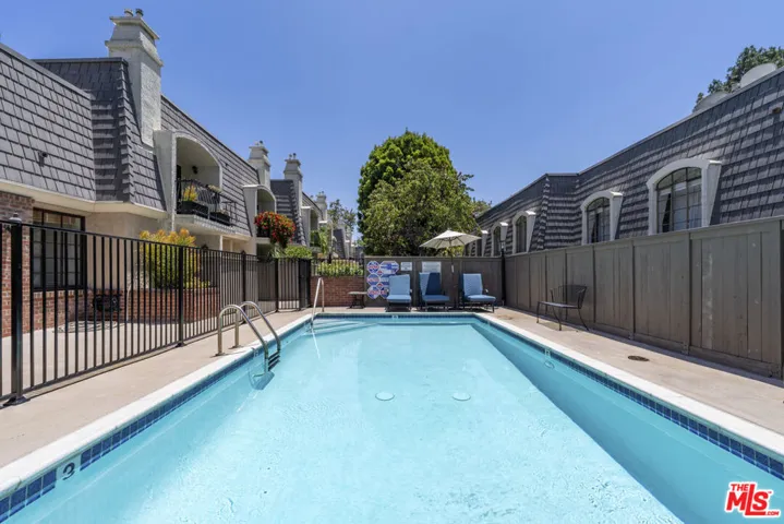 648 Wilcox Avenue, Los Angeles, California 90004