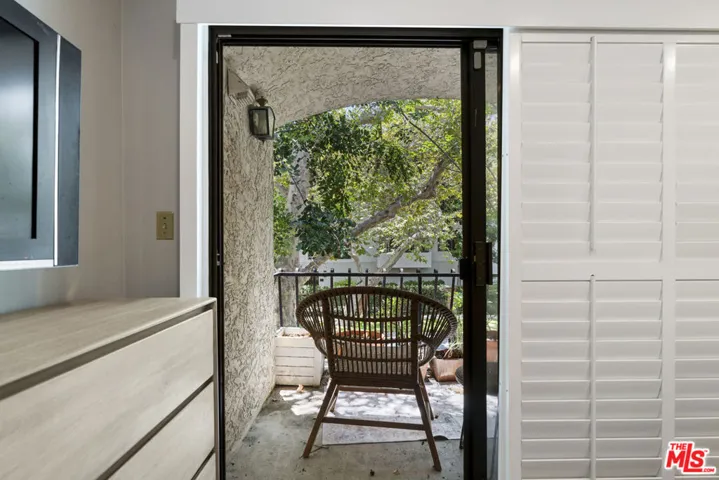 648 Wilcox Avenue, Los Angeles, California 90004