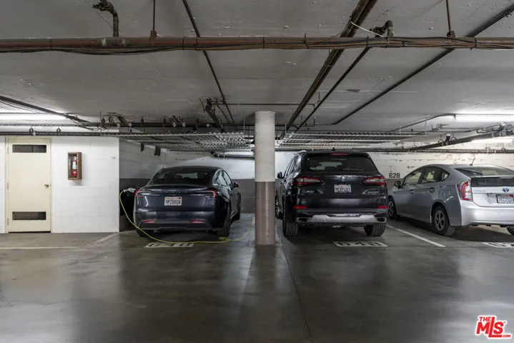 648 Wilcox Avenue, Los Angeles, California 90004