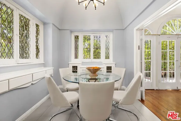 187 N Citrus Avenue, Los Angeles, California 90036