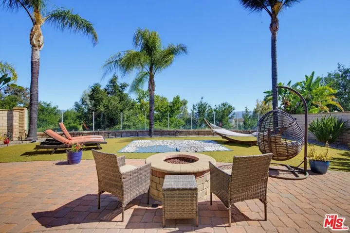 28937 Mirada Circulo, Valencia, California 91354
