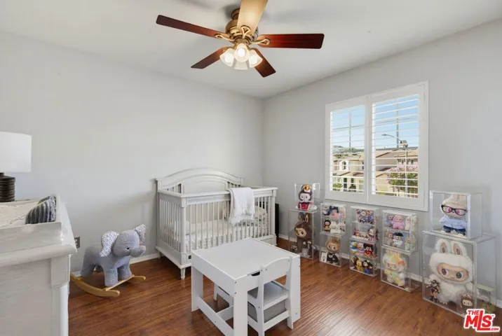 28937 Mirada Circulo, Valencia, California 91354