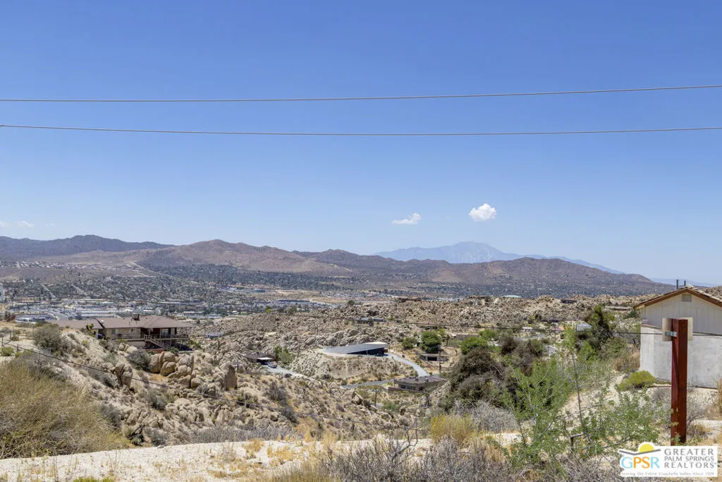 57347 Bandera Road, Yucca Valley, California 92284 — photo 5