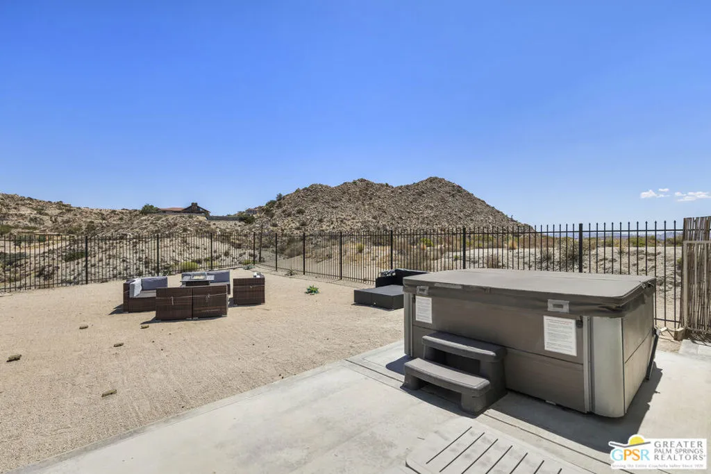 57347 Bandera Road, Yucca Valley, California 92284 — photo 4
