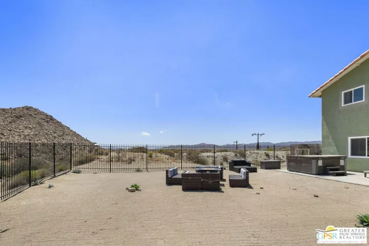 57347 Bandera Road, Yucca Valley, California 92284