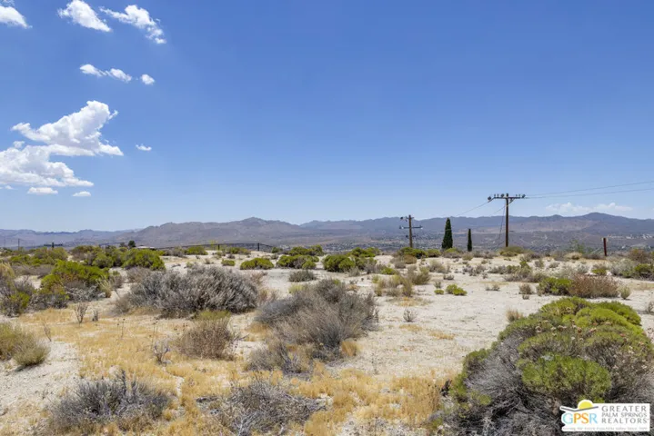 57347 Bandera Road, Yucca Valley, California 92284