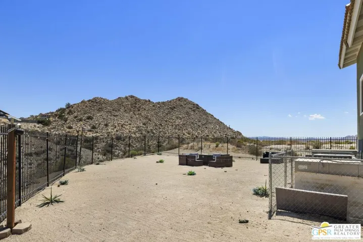 57347 Bandera Road, Yucca Valley, California 92284