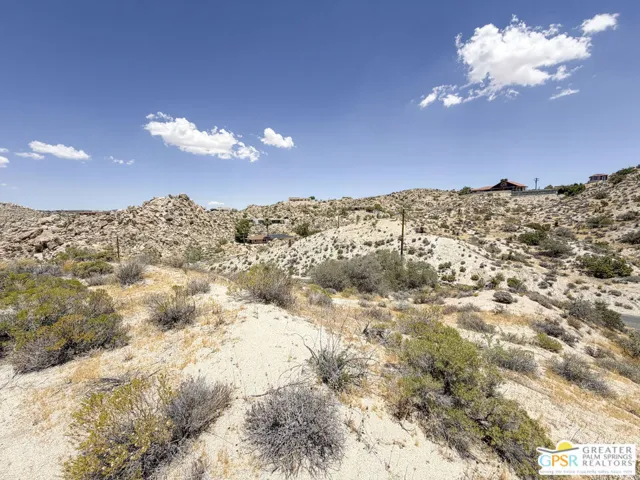 57347 Bandera Road, Yucca Valley, California 92284