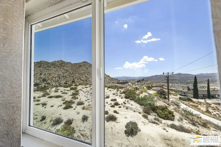 57347 Bandera Road, Yucca Valley, California 92284