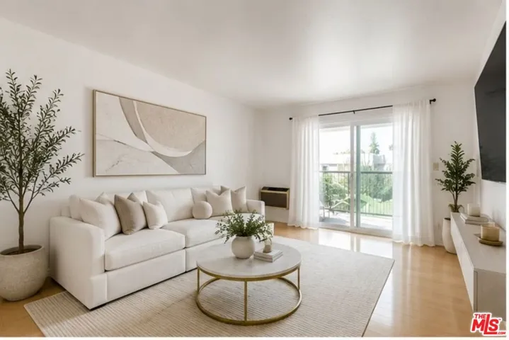 9005 Cynthia Street 413, West Hollywood, California 90069