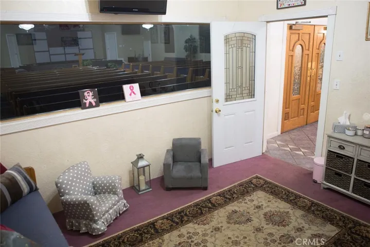 1226 W Compton, Compton, California 90220