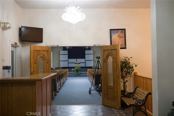 1226 W Compton, Compton, California 90220
