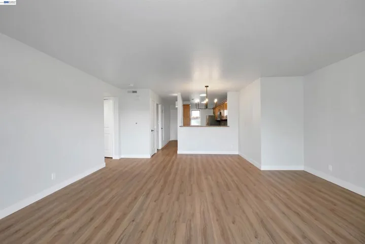 27949 Thornton Ct 1b, Hayward, California 94544