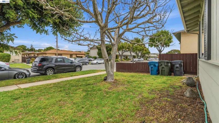 739 Bellarmine Dr, Salinas, California 93901
