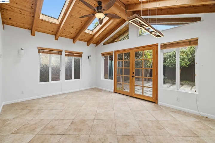 739 Bellarmine Dr, Salinas, California 93901