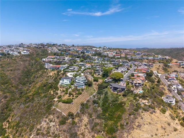 719 Davis Way, Laguna Beach, California 92651