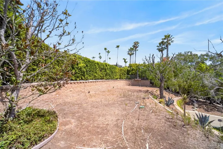 719 Davis Way, Laguna Beach, California 92651