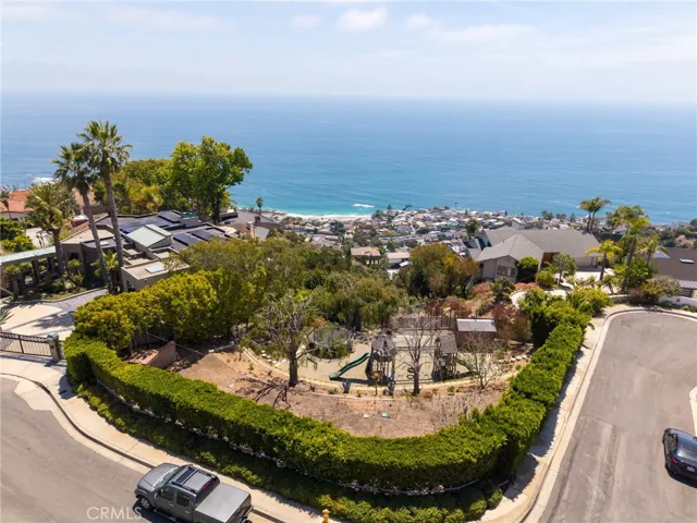 719 Davis Way, Laguna Beach, California 92651