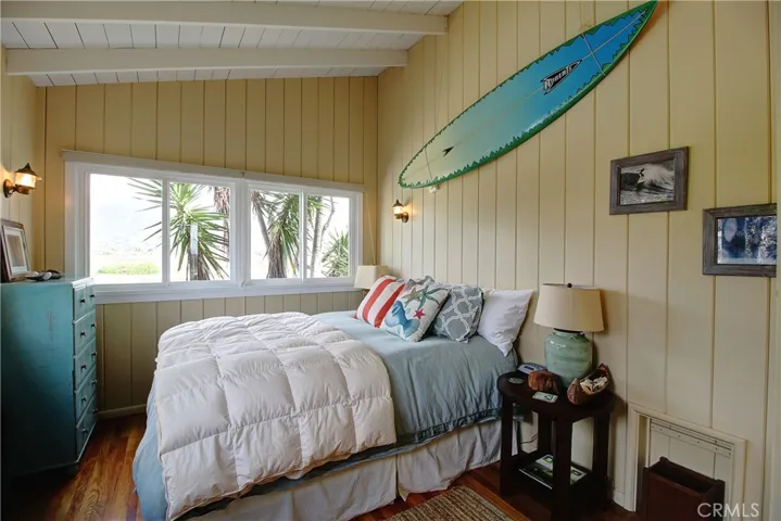 539 Sand Point, Carpinteria, California 93013
