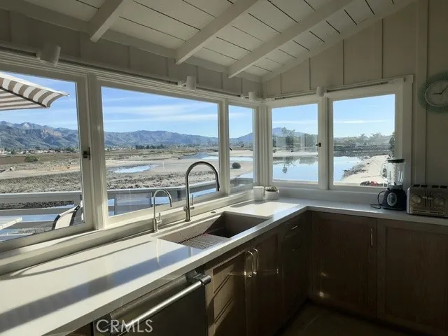 539 Sand Point, Carpinteria, California 93013