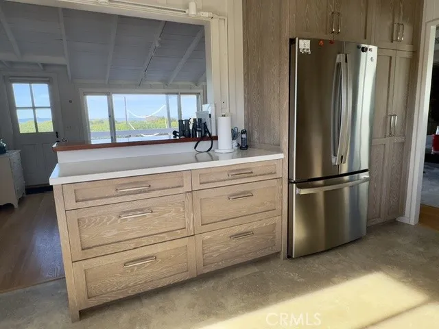 539 Sand Point, Carpinteria, California 93013