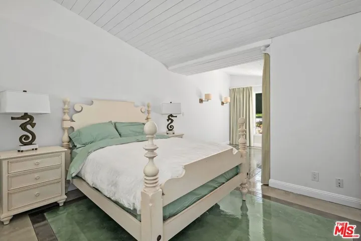 29260 Sea Lion Place, Malibu, California 90265