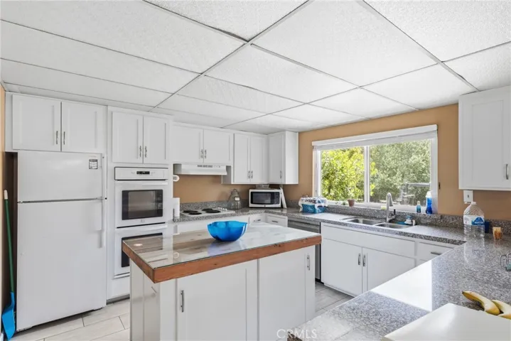 Sea Oaks Community -Kitchen