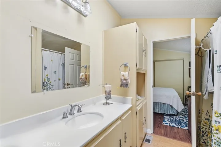 Bathroom #2