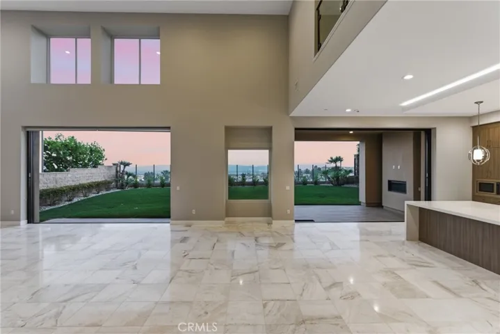 11527 N Darcy, Porter Ranch, California 91326 — photo 4