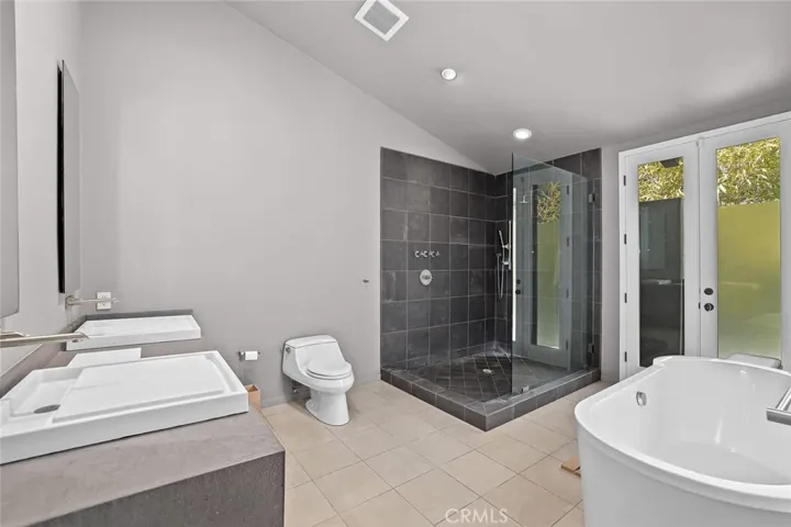 2420 Bowmont Drive, Beverly Hills, California 90210