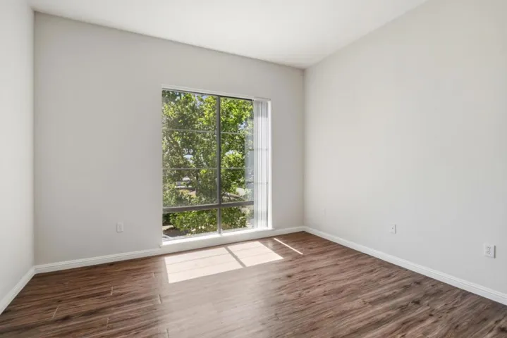 1060 S 3rd Street 307, San Jose, California 95112