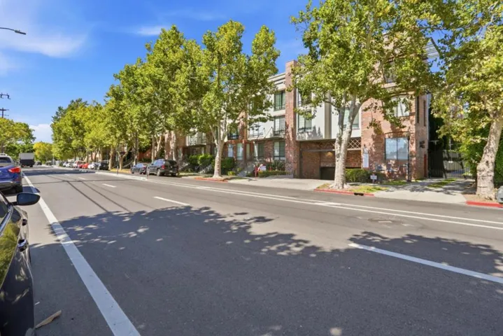1060 S 3rd Street 307, San Jose, California 95112
