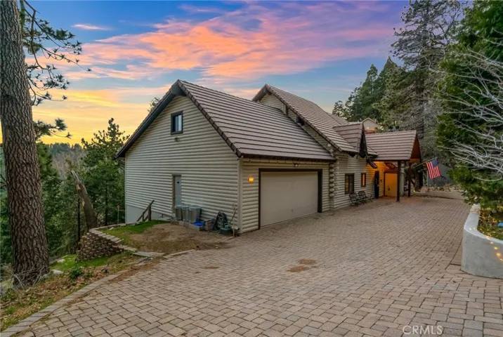 21775 Vista Road, Cedarpines Park, California 92322